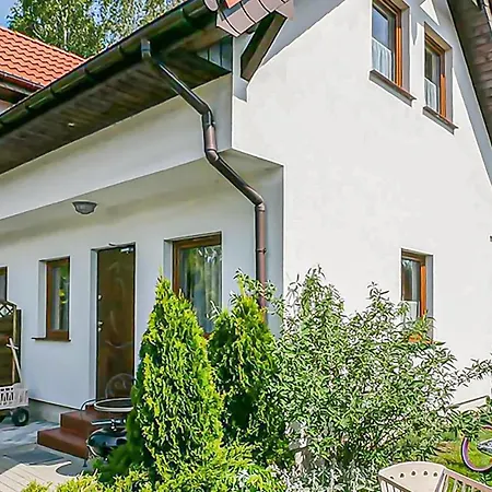 2 Bedroom Amazing In Apartment Bobolin